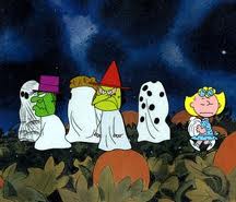Picture of trick or treaters from Charlie Brown cartoon